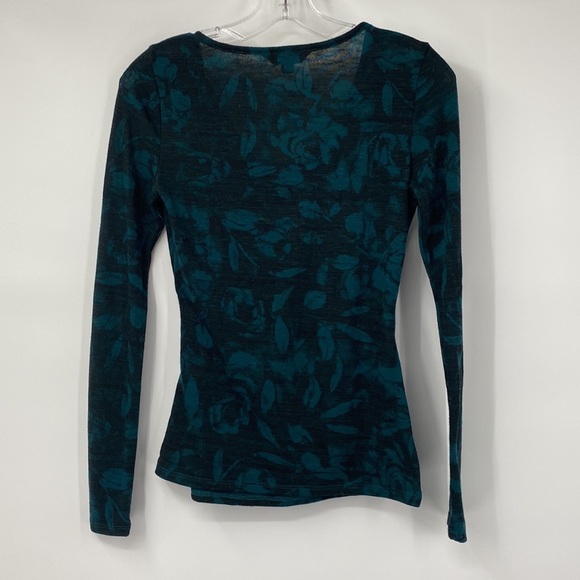 Rock & Republic Teal Green and Black Floral Wrap Long Sleeve Top - Picture 7 of 9